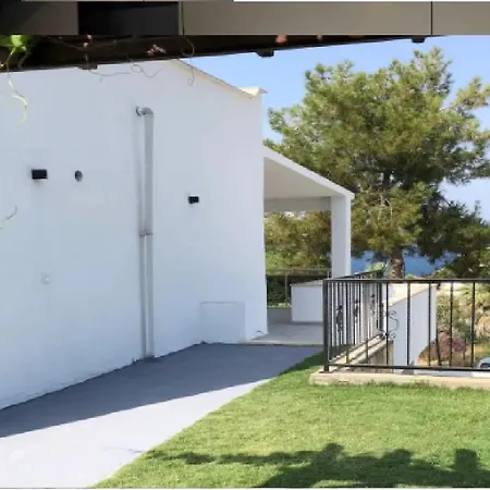 Villa At Gundogan Seafront With Private